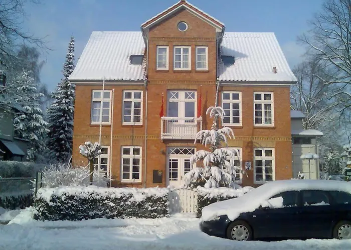Hotel Bergedorfer Hoehe 3*